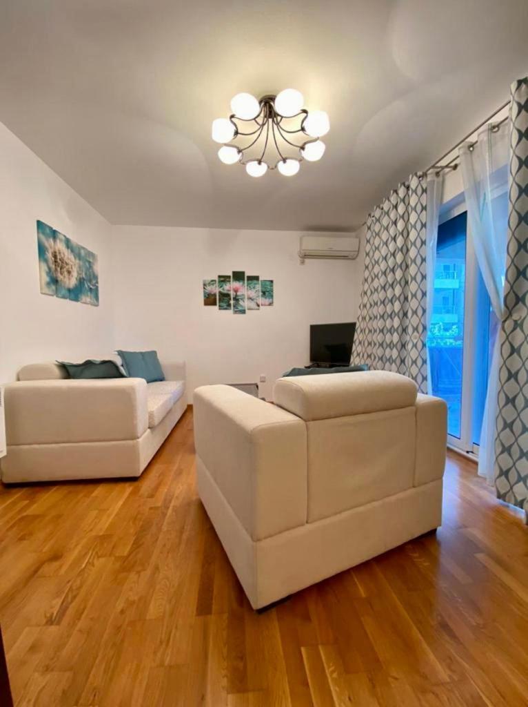 Apartment Liza Petrovac Exterior foto